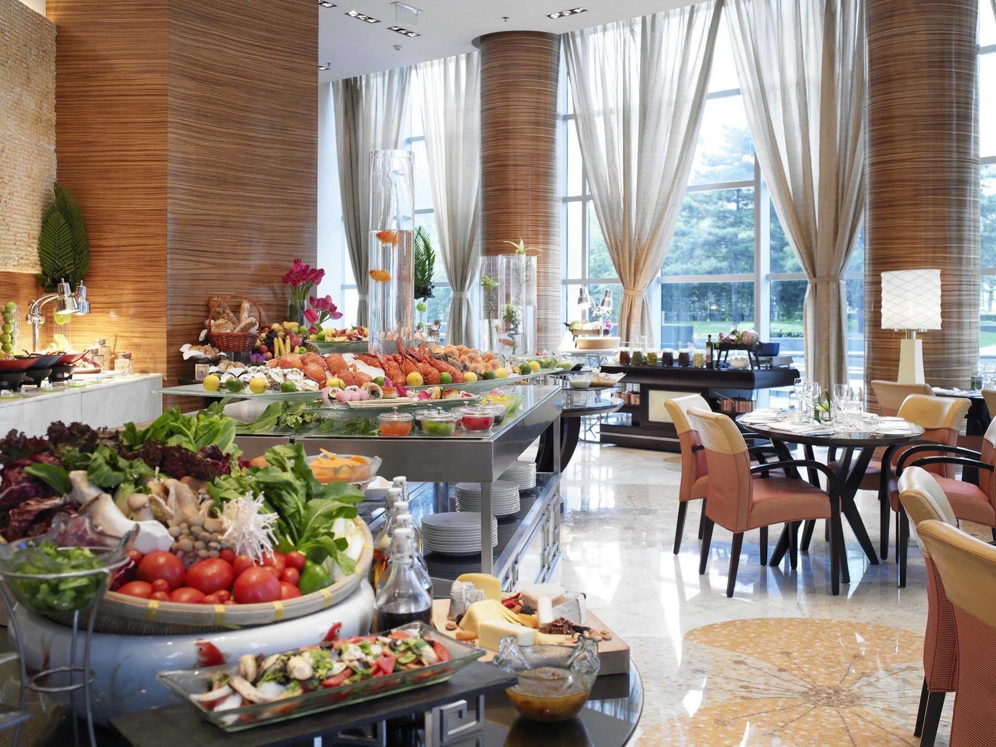 The Ritz-Carlton Beijing, Financial Street Hotel Exterior photo